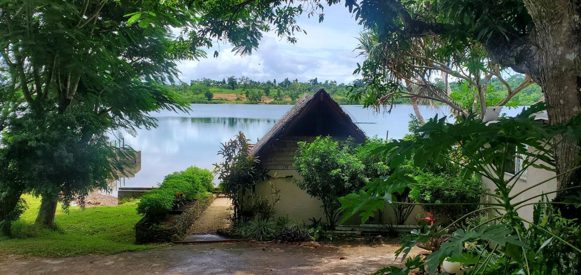 Seachange Lodge Port Vila Exterior photo